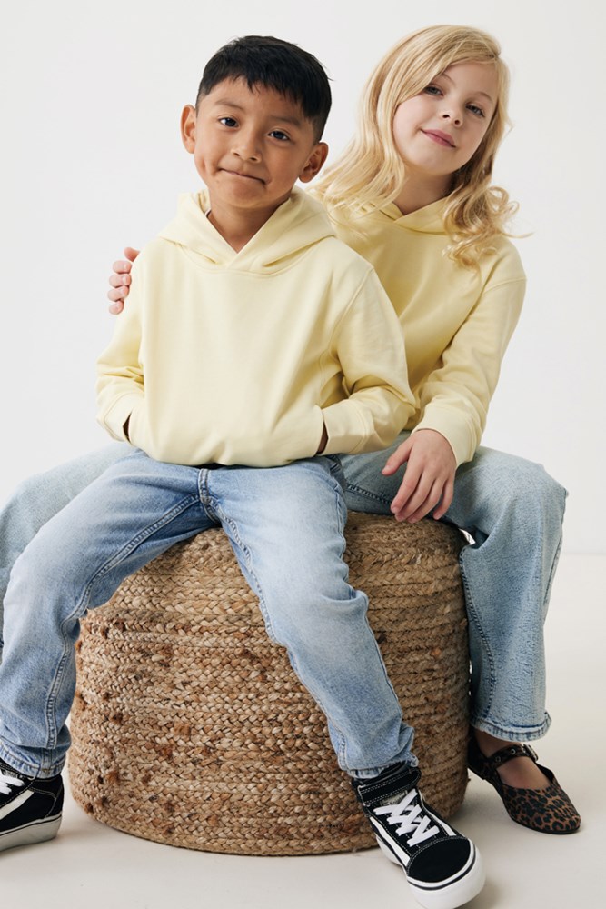 IQONIQ Yengo KidsHoodie mit Seitentaschen aus rec. Baumwolle IQONIQ Yengo KidsHoodie mit Seitentaschen aus rec. Baumwolle