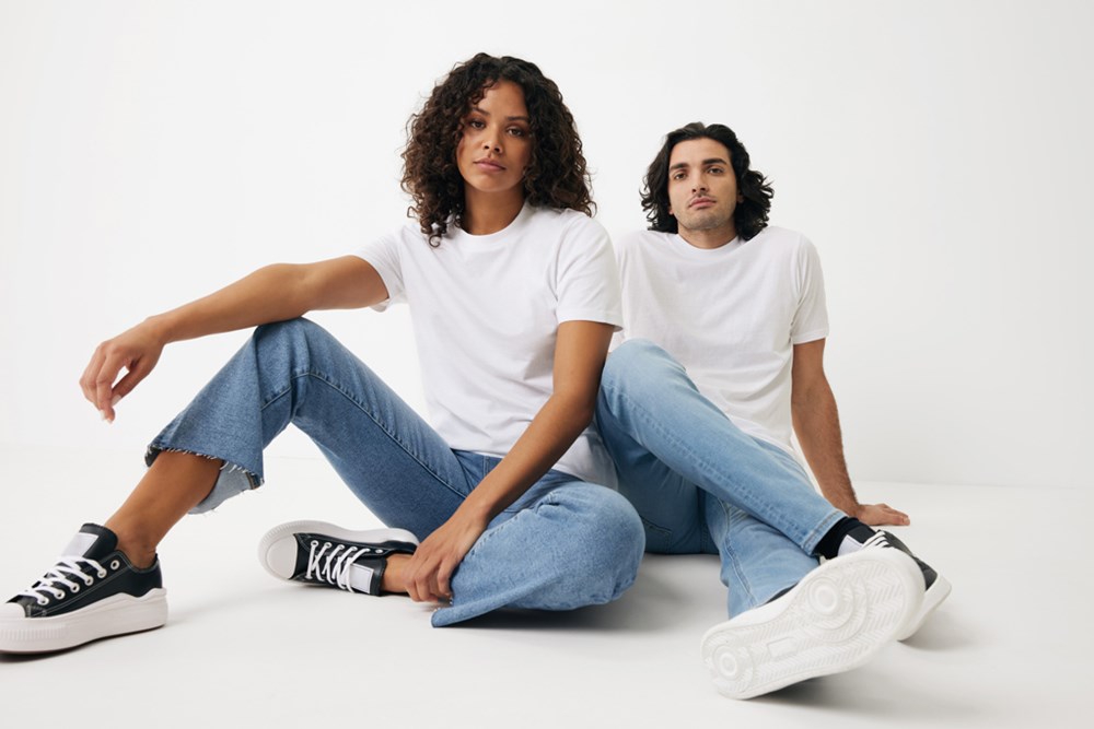IQONIQ Sierra Lightweight T-Shirt aus recycelter Baumwolle